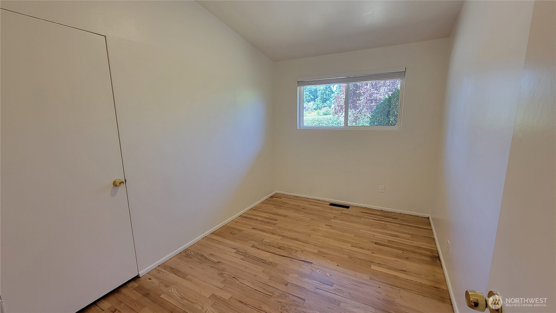 12051 SE 42nd Street Bellevue WA 98006