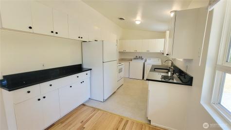 12051 SE 42nd Street Bellevue WA 98006