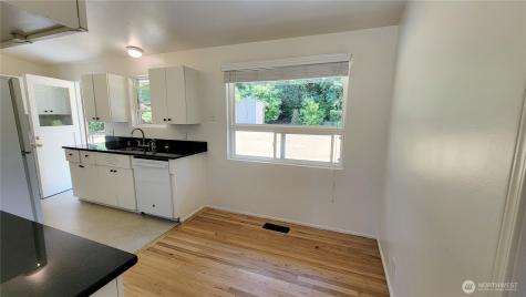12051 SE 42nd Street Bellevue WA 98006