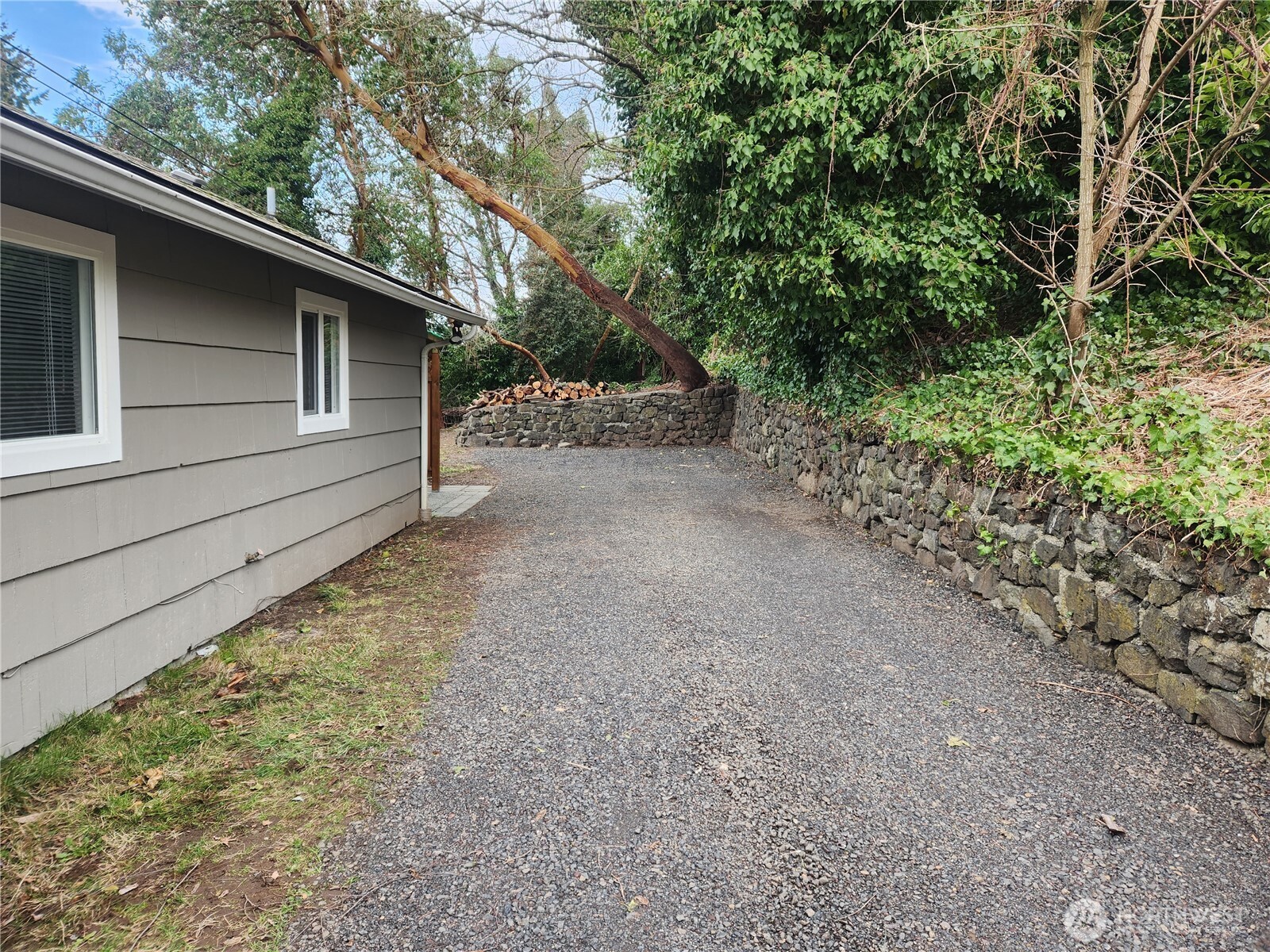 1610 E 31st Street Bremerton WA 98310