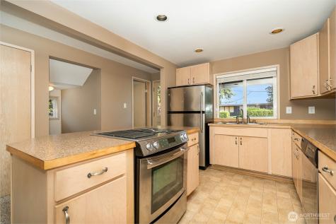 2006 42nd Avenue E Seattle WA 98112