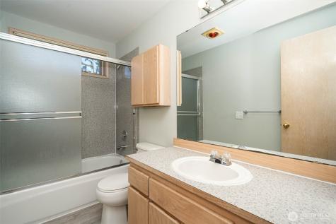 2006 42nd Avenue E Seattle WA 98112