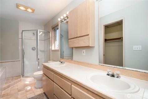 2006 42nd Avenue E Seattle WA 98112