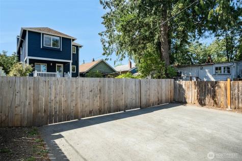 2006 42nd Avenue E Seattle WA 98112