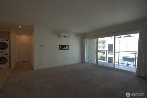 6401 Lake Washington Boulevard NE Kirkland WA 98033