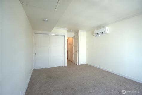 6401 Lake Washington Boulevard NE Kirkland WA 98033
