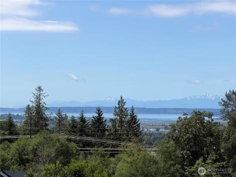 8212 72nd Place NE Marysville WA 98270