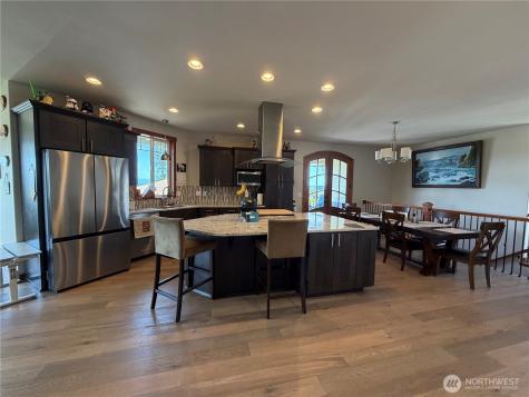 8212 72nd Place NE Marysville WA 98270