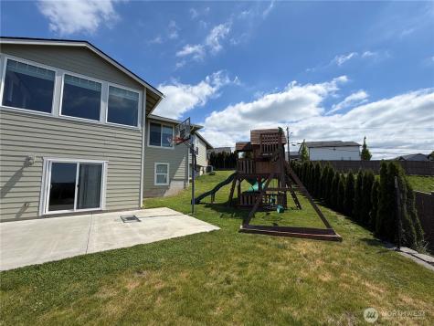 8212 72nd Place NE Marysville WA 98270