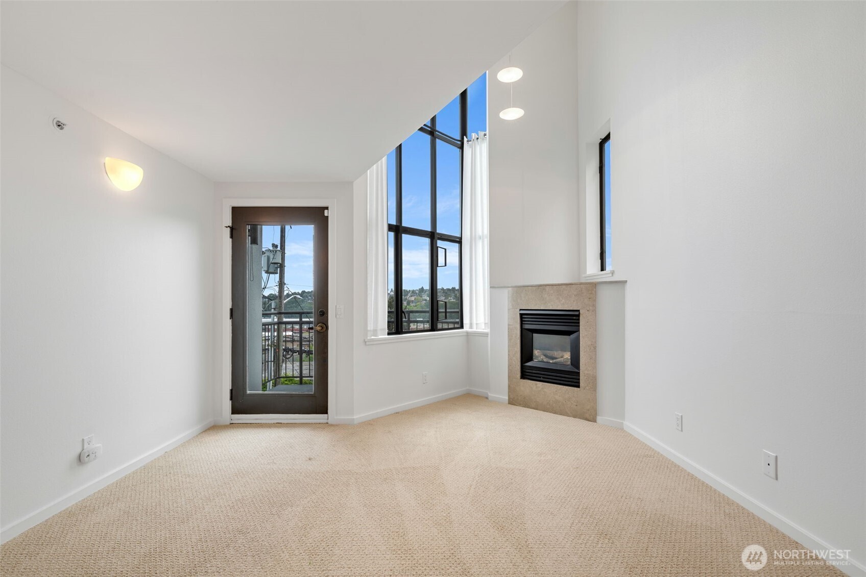 2048 13th Avenue W Seattle WA 98119