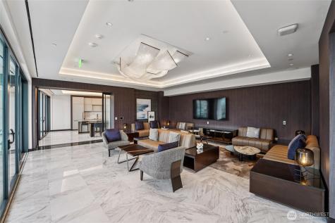 838 Avenue Square NE Bellevue WA 98004