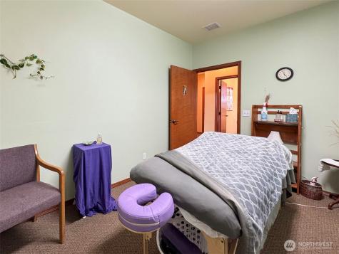 534 N Fifth Avenue Sequim WA 98382