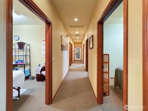 534 N Fifth Avenue Sequim WA 98382