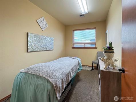 534 N Fifth Avenue Sequim WA 98382
