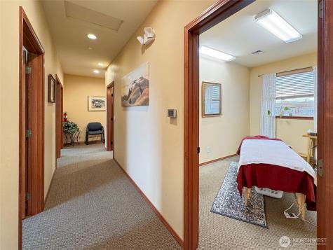 534 N Fifth Avenue Sequim WA 98382