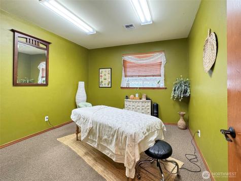 534 N Fifth Avenue Sequim WA 98382