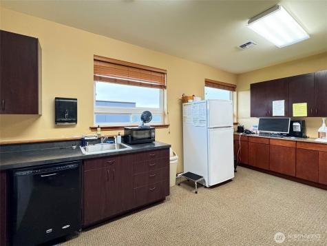 534 N Fifth Avenue Sequim WA 98382