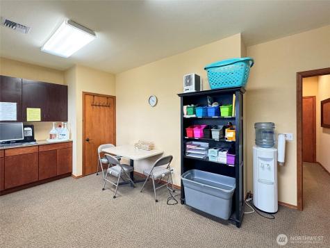 534 N Fifth Avenue Sequim WA 98382