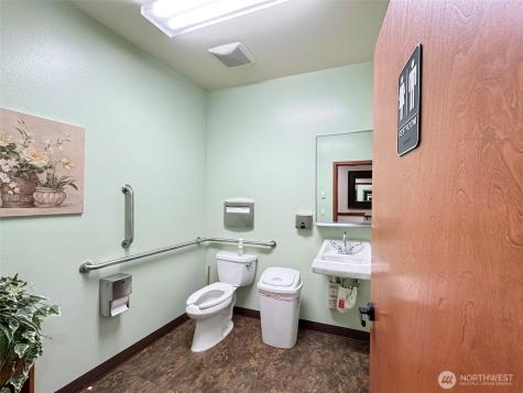 534 N Fifth Avenue Sequim WA 98382