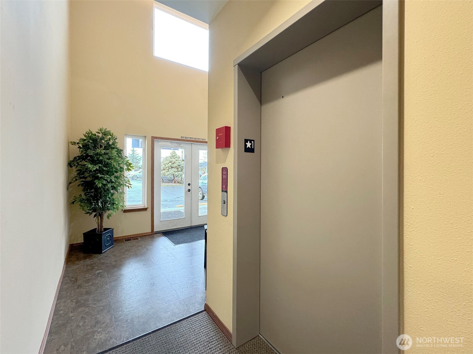 534 N Fifth Avenue Sequim WA 98382