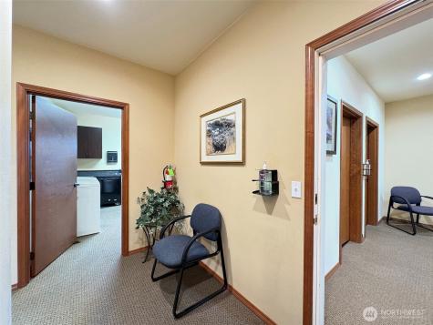 534 N Fifth Avenue Sequim WA 98382