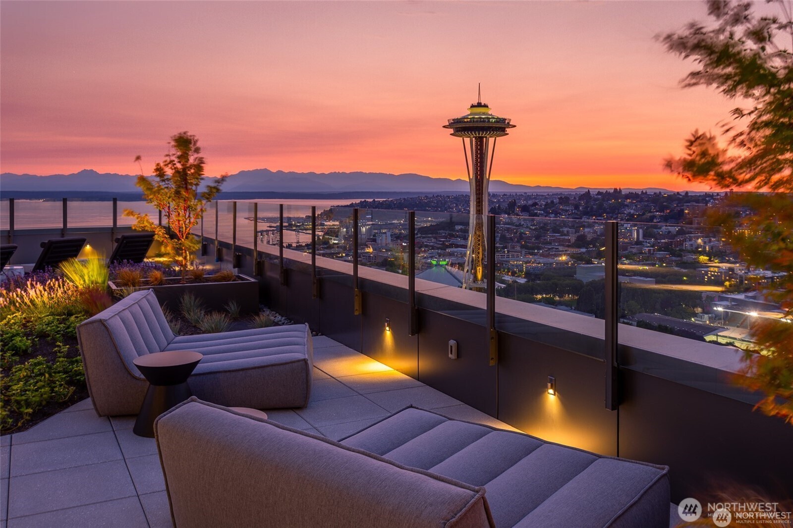 2510 6th Avenue Seattle WA 98121