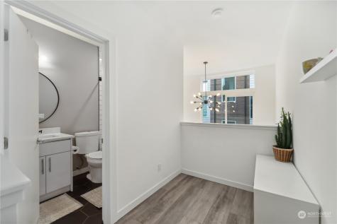931 NW 52nd Street Seattle WA 98107