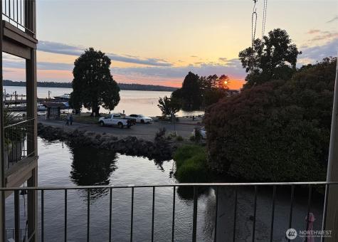 65 Kirkland Avenue Kirkland WA 98033