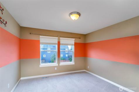 722 201st Place SW Lynnwood WA 98036