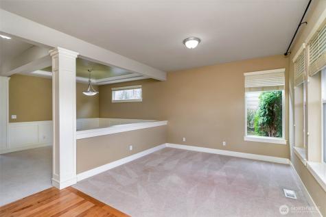 722 201st Place SW Lynnwood WA 98036
