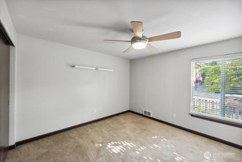 3661 Phinney Ave N Seattle WA 98103