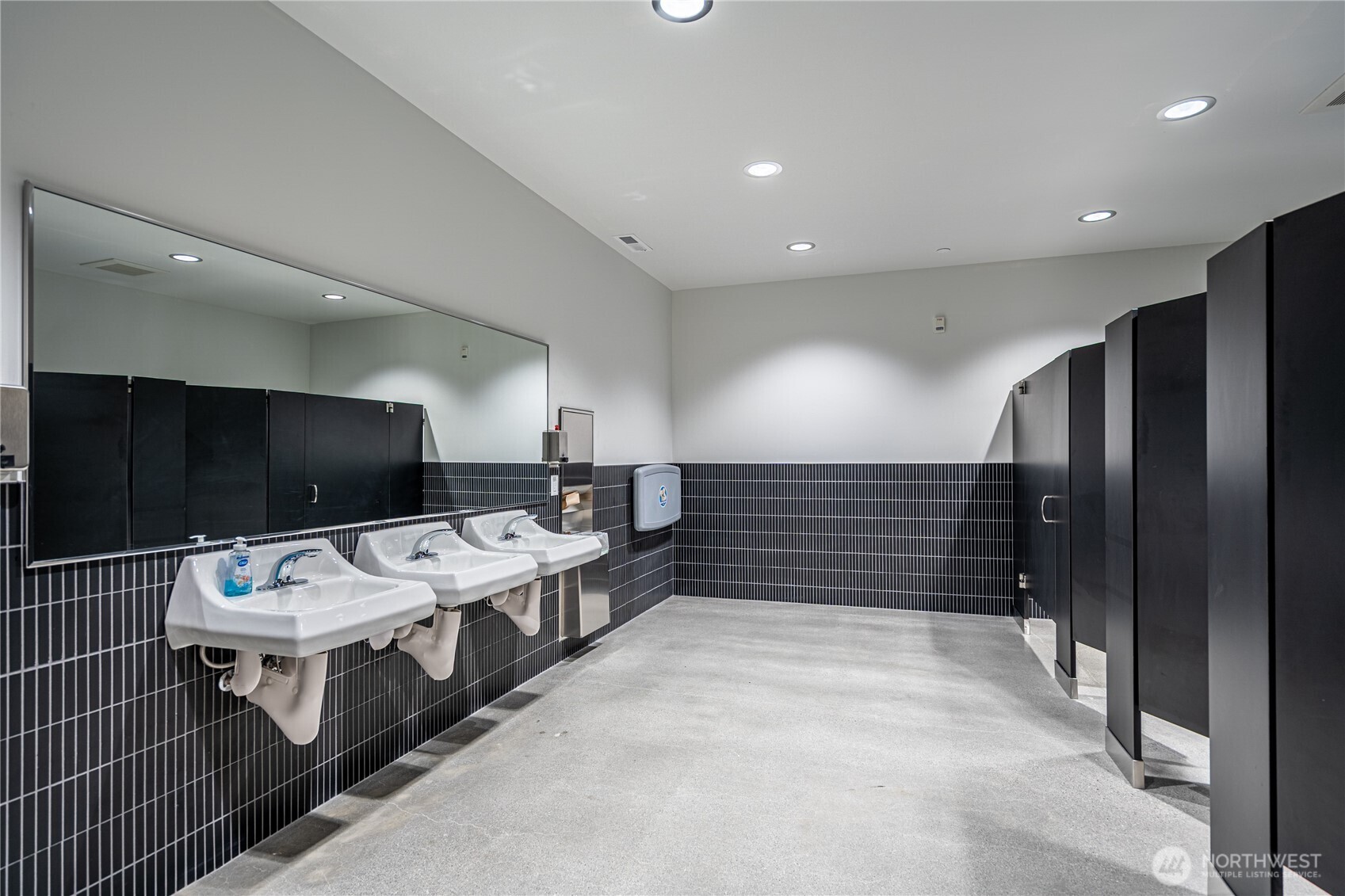 503 E Highland Avenue Chelan WA 98816