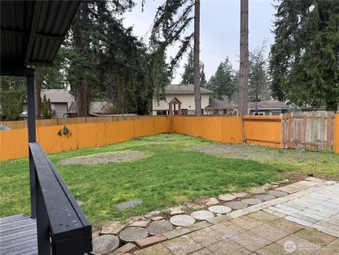 21330 Cypress Way Lynnwood WA 98036