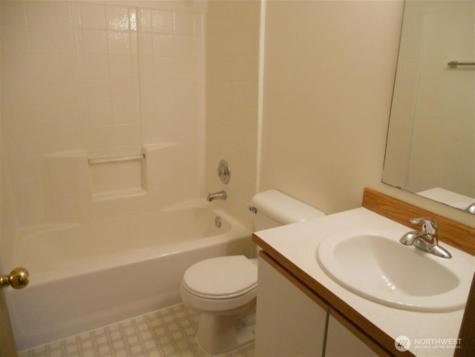 5711 10th Avenue W Everett WA 98203