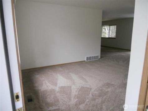 5711 10th Avenue W Everett WA 98203