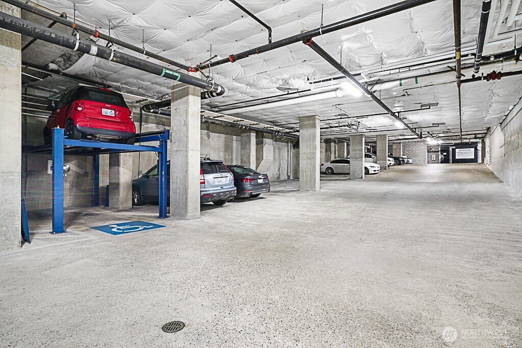 2033 2nd Avenue Seattle WA 98121