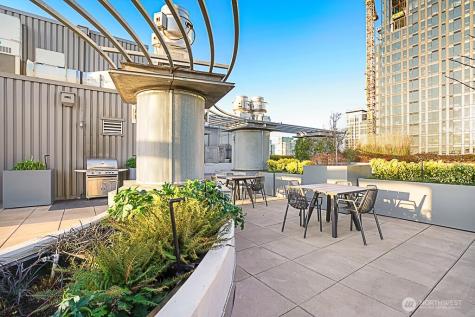 2033 2nd Avenue Seattle WA 98121