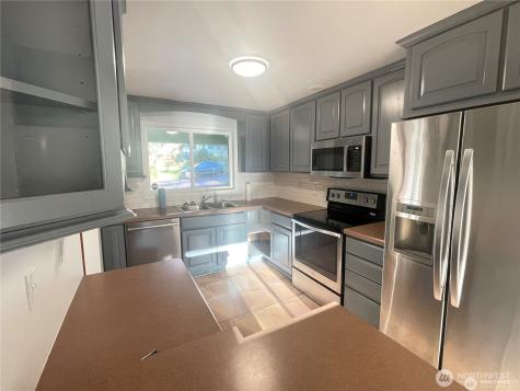 547 157th Avenue SE Bellevue WA 98008