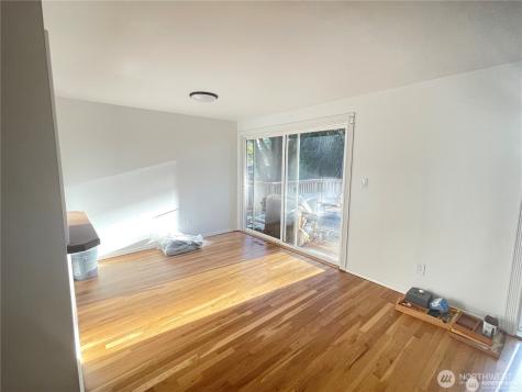 547 157th Avenue SE Bellevue WA 98008