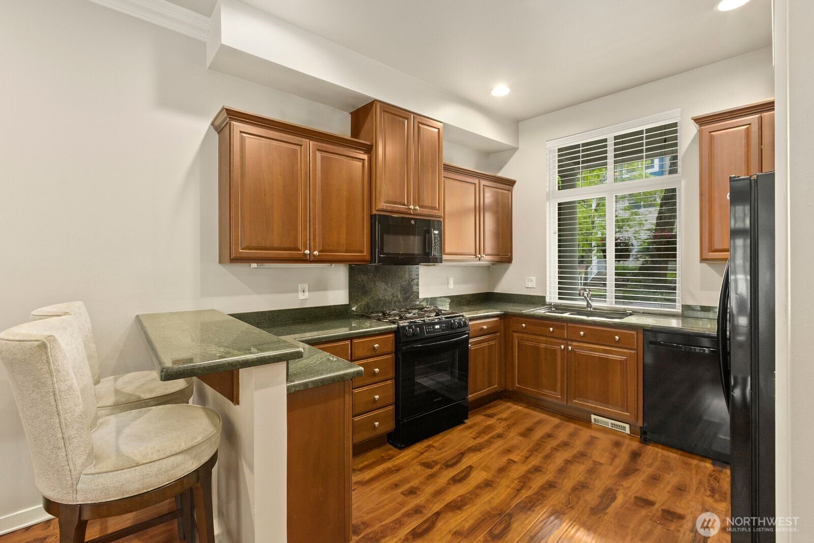 1618 Huckelberry Circle Issaquah WA 98029