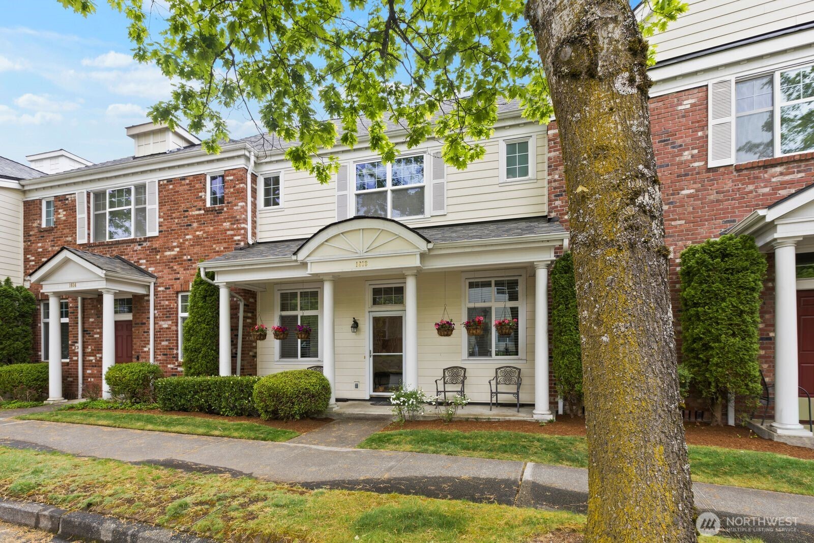 1618 Huckelberry Circle Issaquah WA 98029
