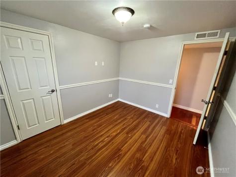 16836 123rd Avenue SE Renton WA 98058