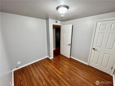 16836 123rd Avenue SE Renton WA 98058