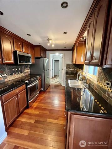16836 123rd Avenue SE Renton WA 98058