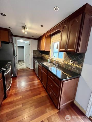 16836 123rd Avenue SE Renton WA 98058