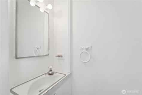 209 W Blaine Street Seattle WA 98119