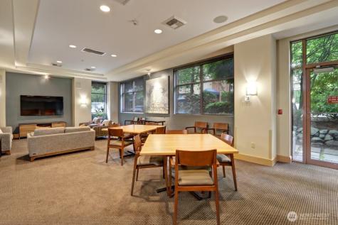 1100 106th Avenue NE Bellevue WA 98004