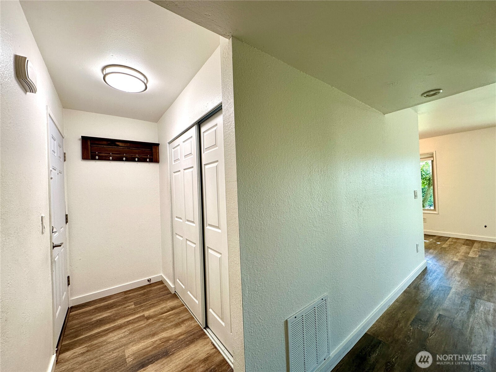 14441 127th Lane NE Kirkland WA 98034