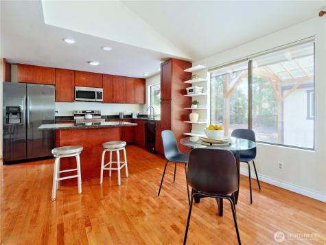 12015 161ST Bothell WA 98011