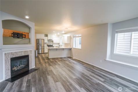 11727 12th Avenue W Everett WA 98204
